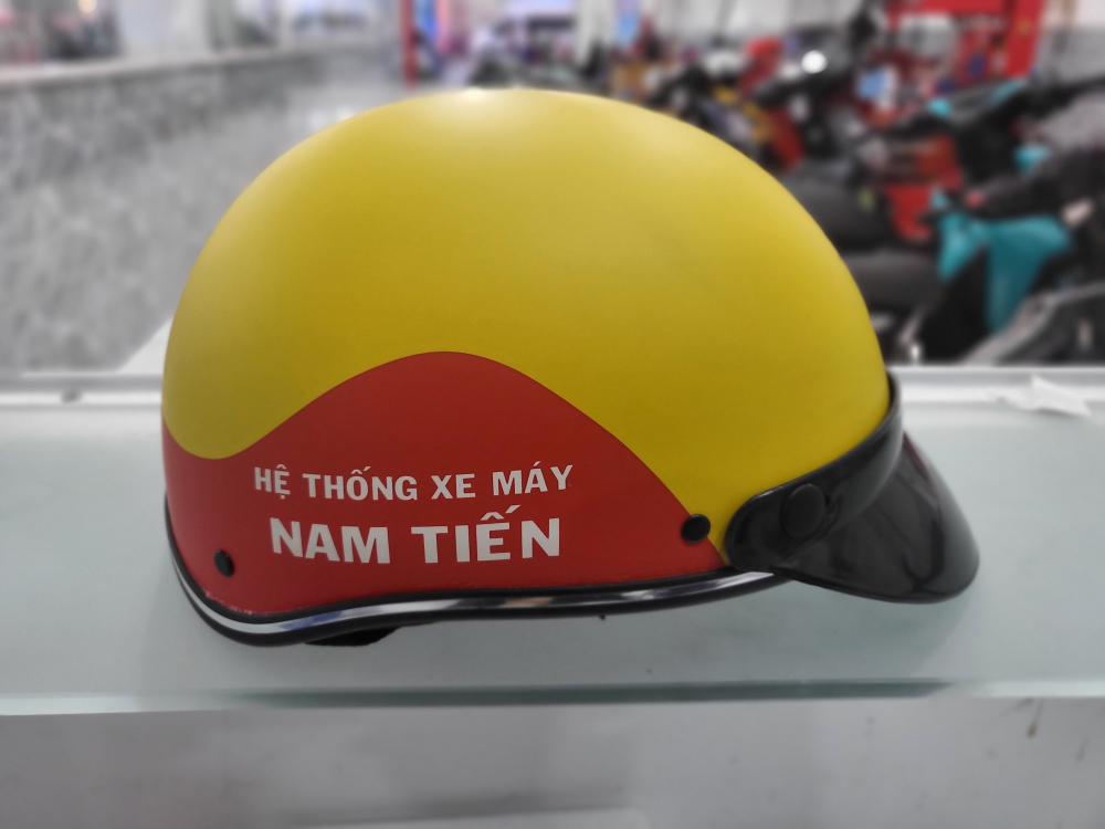 Nón bảo hiểm