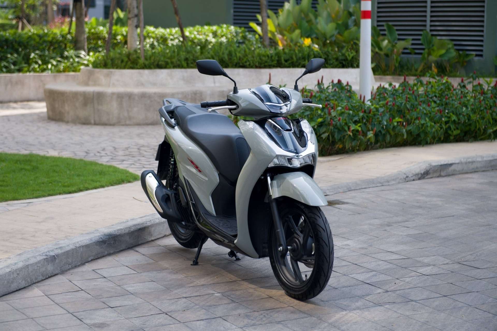 honda-sh150i-the-thao