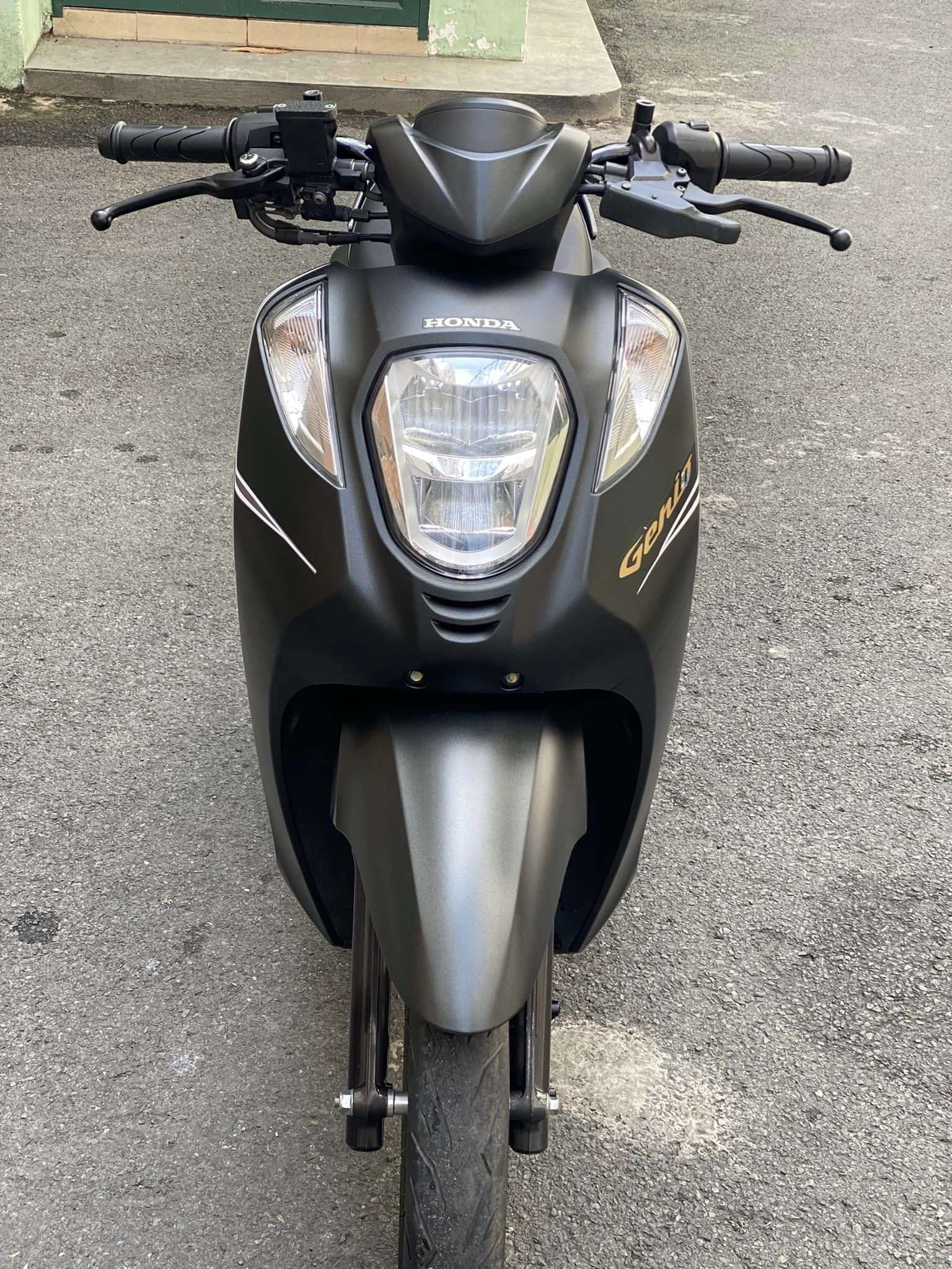 review-chi-tiet-honda-genio