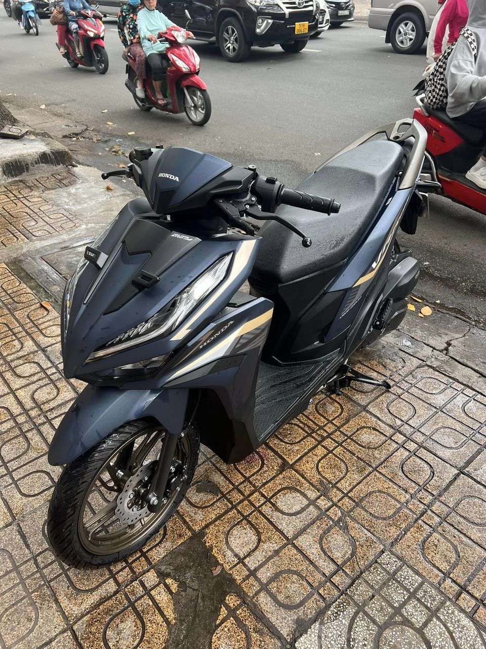 vario-125-co-abs-khong