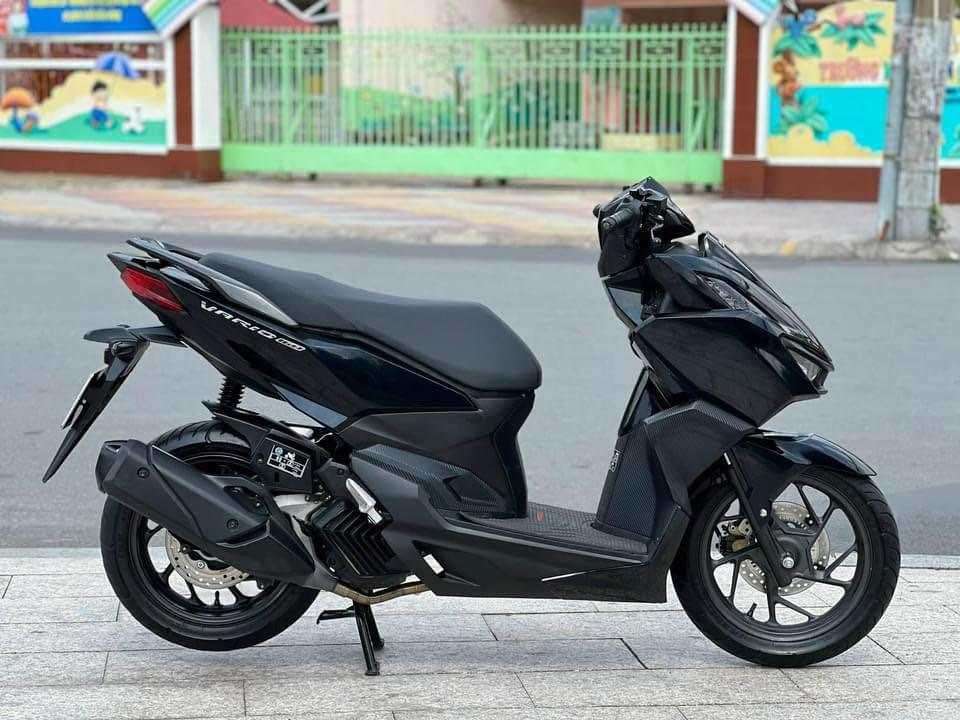 mua xe vario 160 2024 trả góp