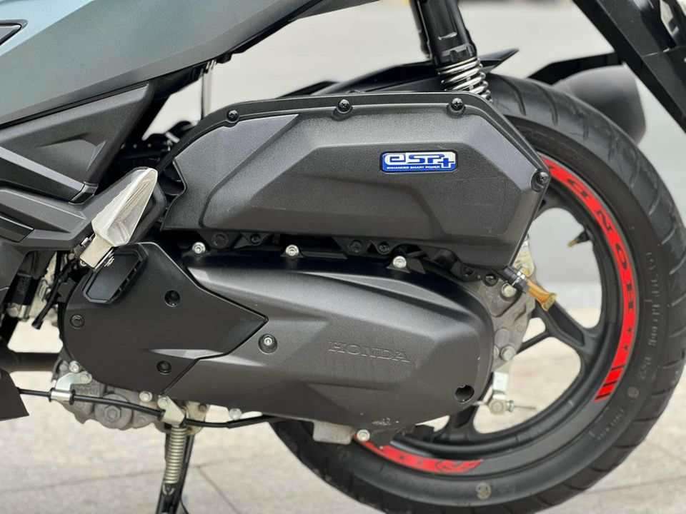 so sánh động cơ AB 160 và Vario 160 2024