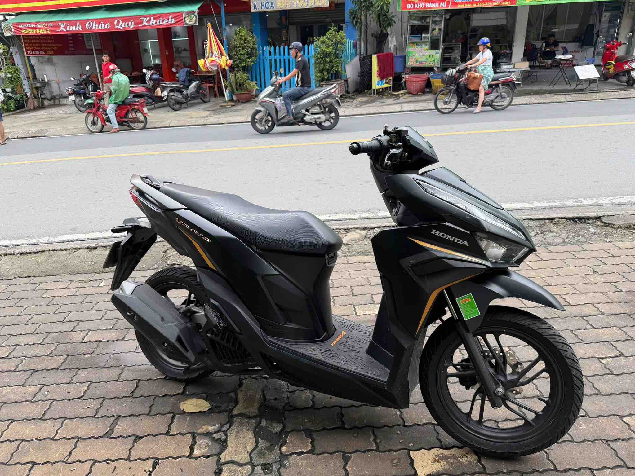 vario-125-viet-nam-hay-honda-vario-150-tra-gop-0-phan-tram-lai-suat