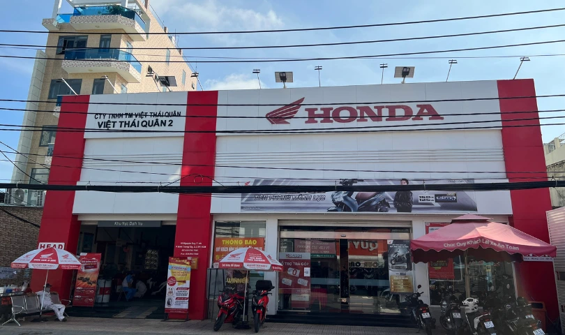 Viet-thai-quan-2-dia-chi-mua-vario-125-uy-tin