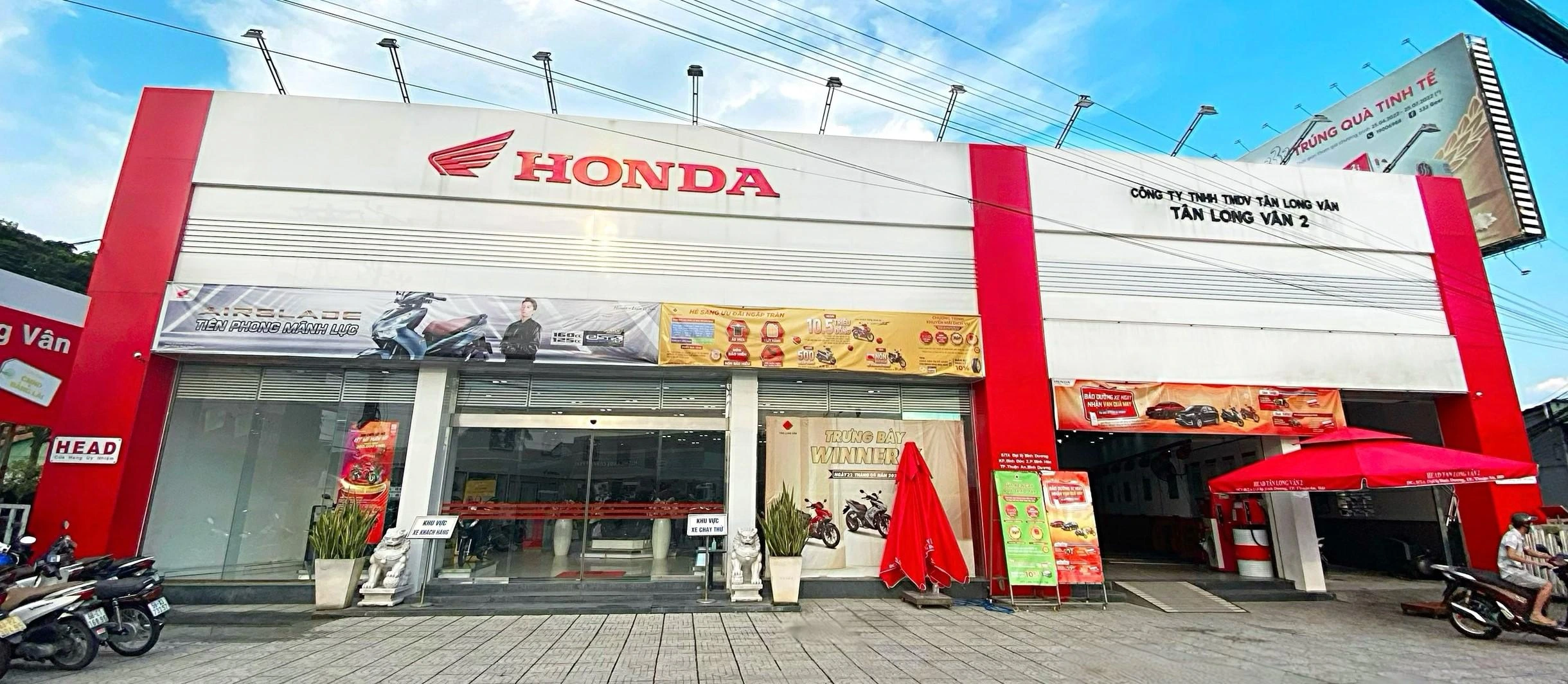 tan-long-van-dia-chi-mua-vario-125-quan-1