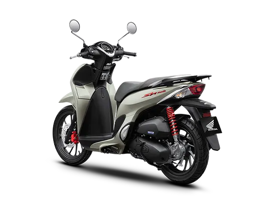 khach-hang-mua-xe-sh-mode-tra-gop-tai-nam-tien