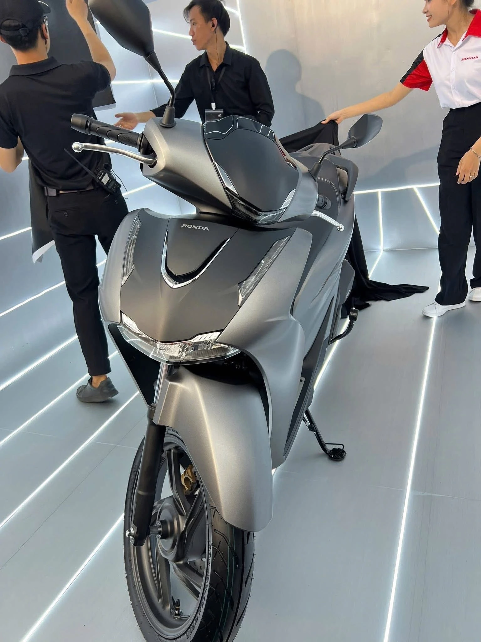 thiet-ke-noi-bat-cua-sh-125-2026