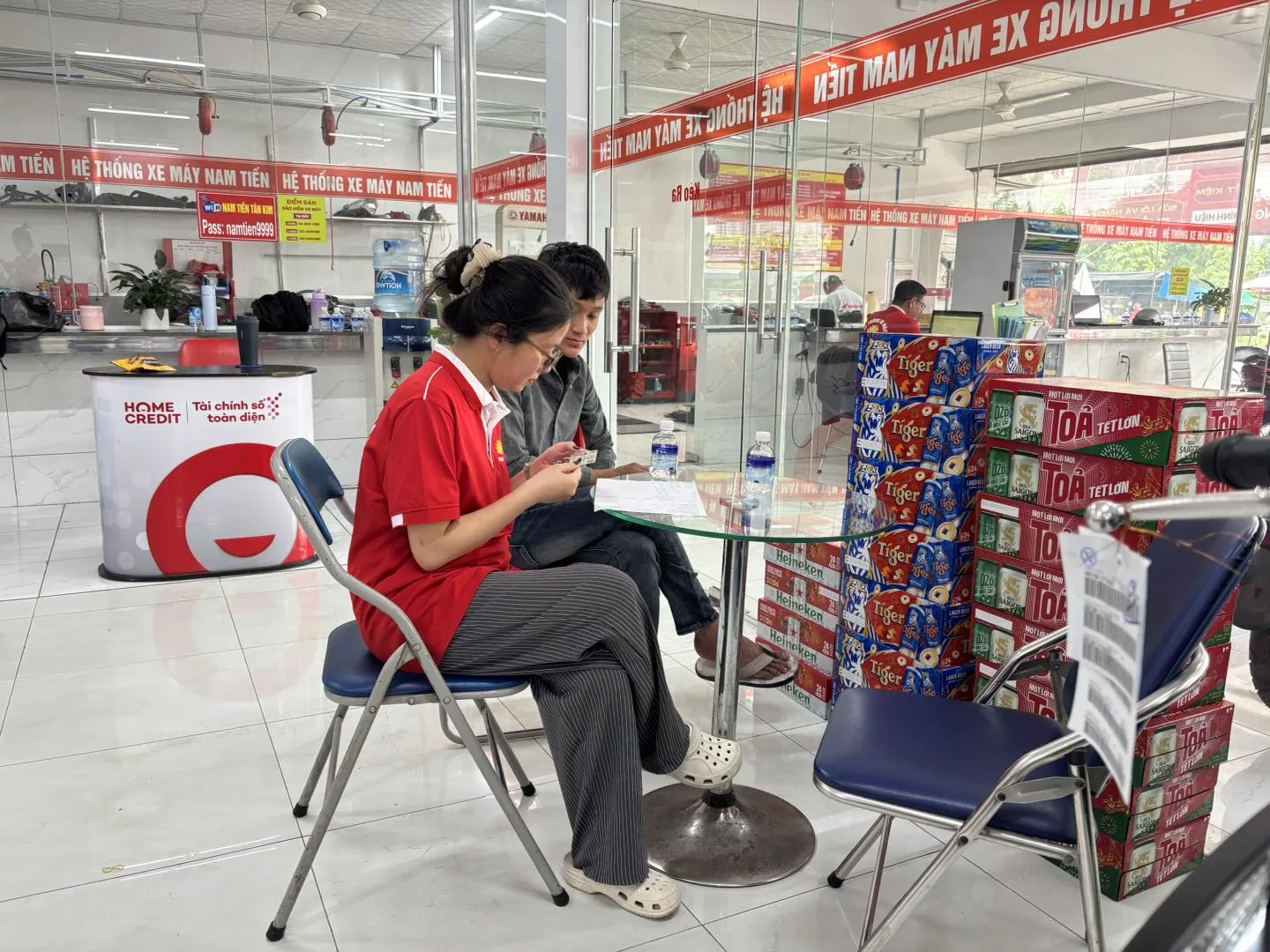 gia-mua-xe-lead-hoc-mon-lan-banh-moi-nhat