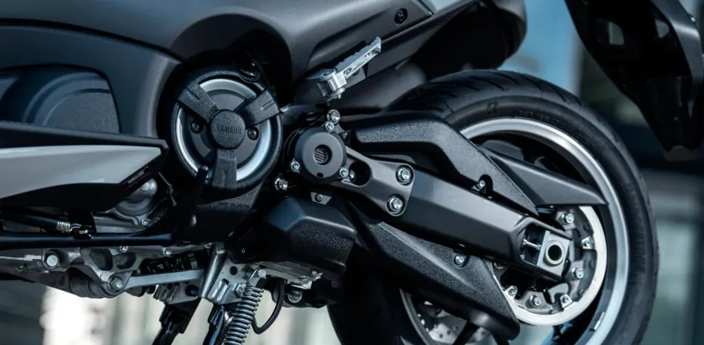 Động cơ Yamaha TMAX 560 Tech MAX mạnh cỡ nào? 