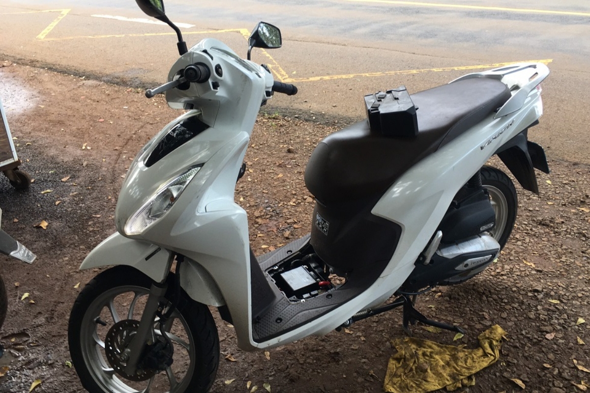 Xe Vision Hết Bình Phải Làm Sao? Nguyên Nhân Hết Bình Phổ Biến