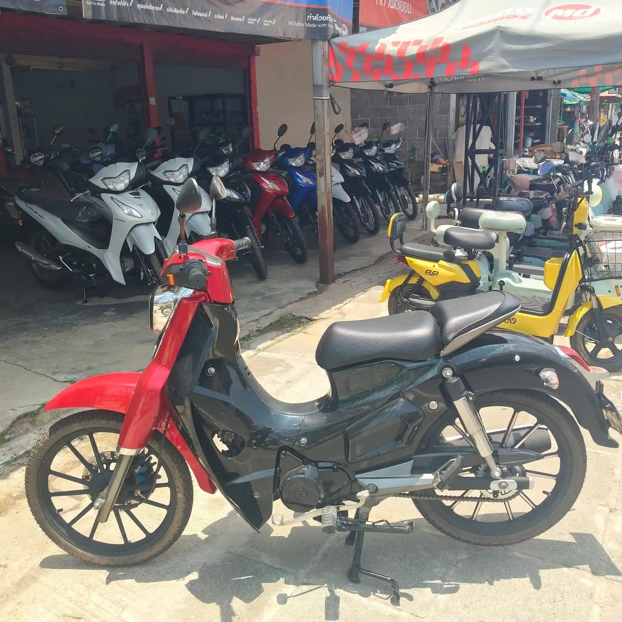 gia-moi-nhat-cua-xe-gpx-popz-125