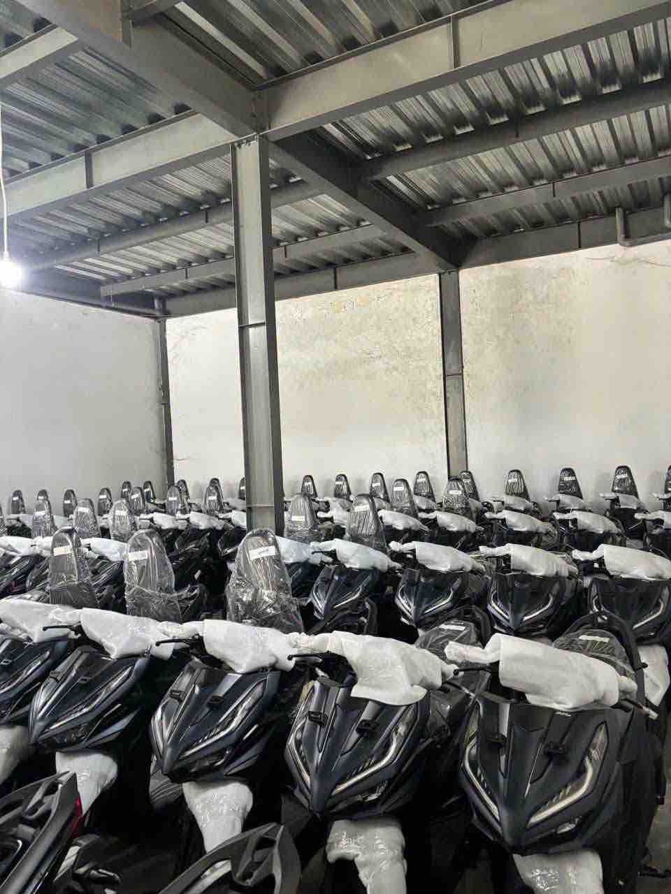 cap-nhat-gia-xe-vario-160-2026-indonesia