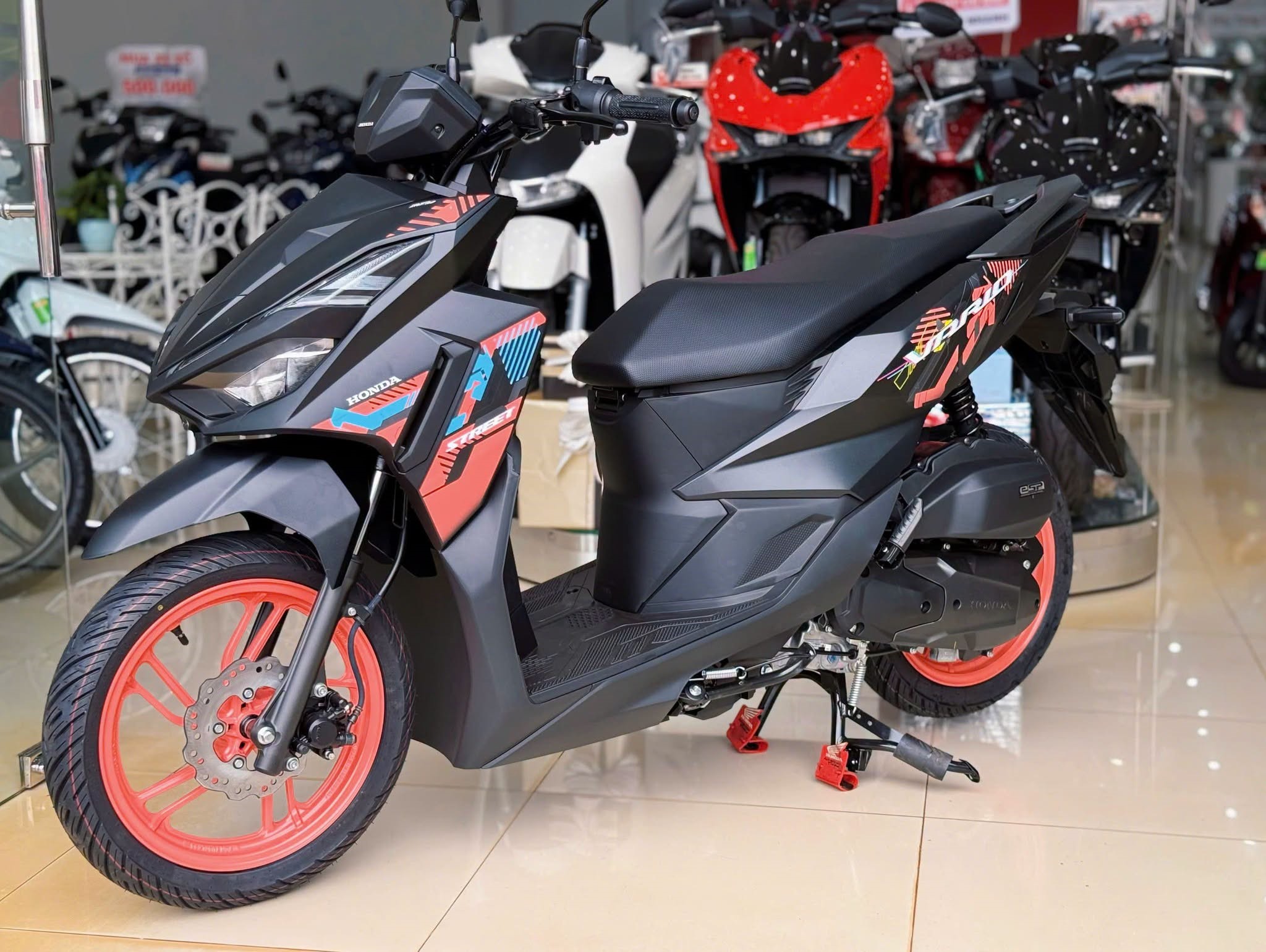 Có nên mua Vario 125 Street 2027?
