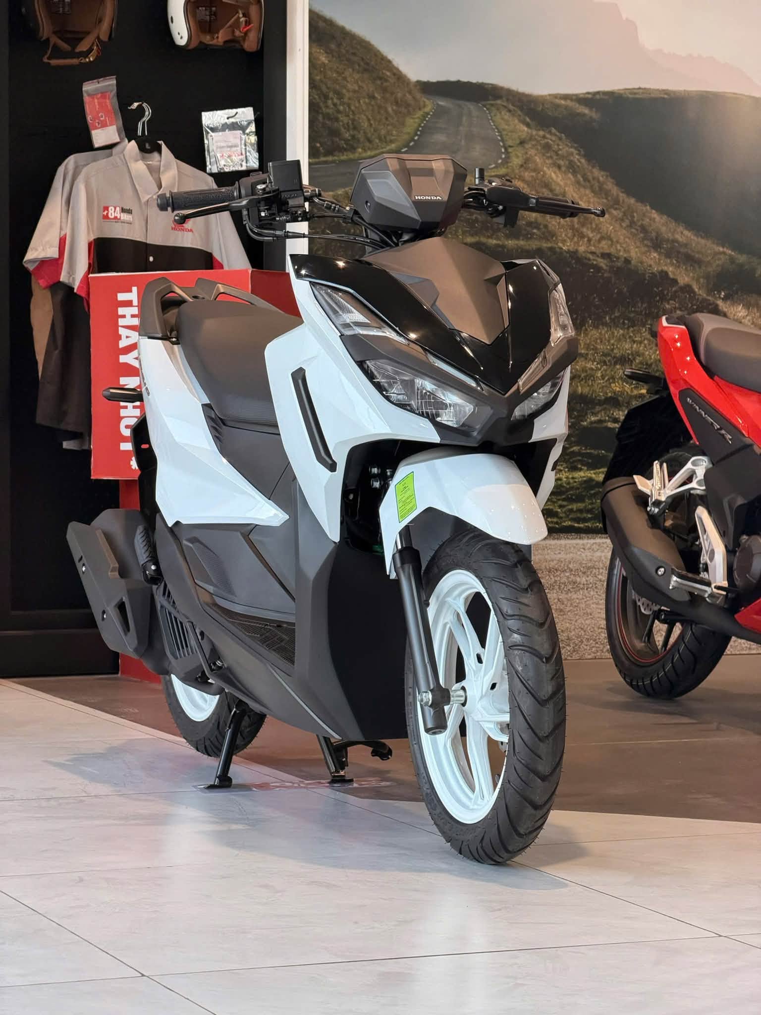 Mua Honda Vario 125 2027 trả góp đưa trước bao nhiêu?