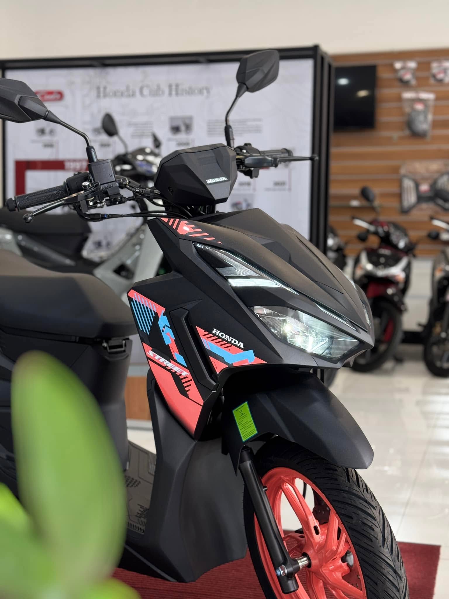 Vì sao bản Street khác biệt?