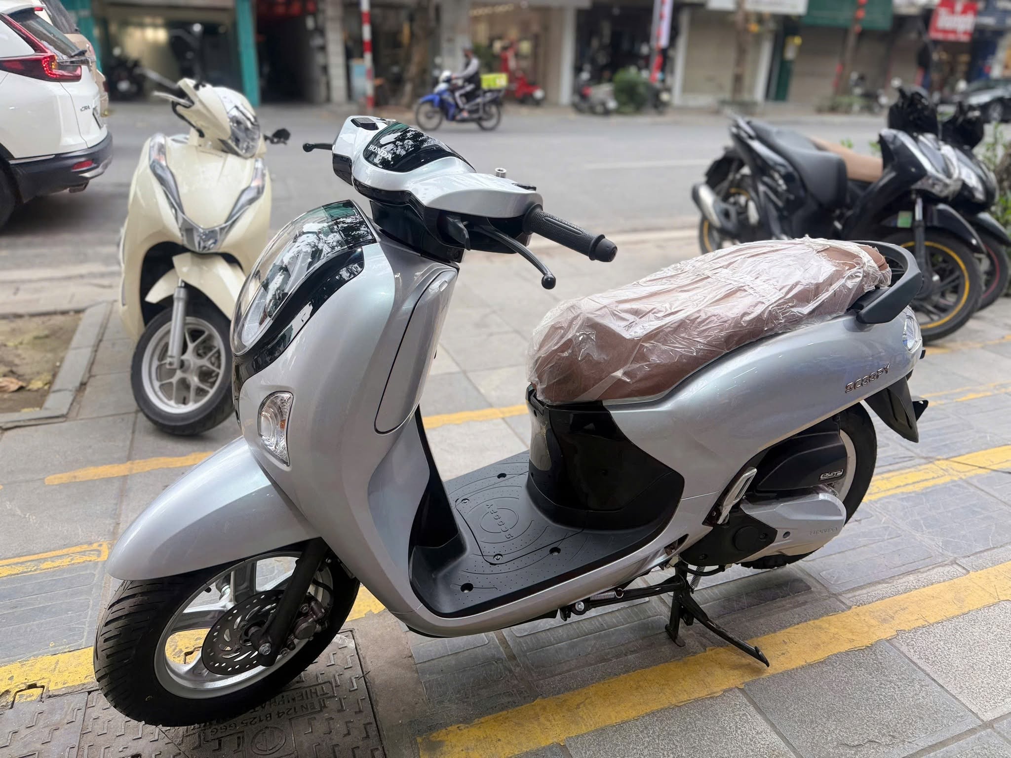 Có nên mua xe Honda Scoopy không?