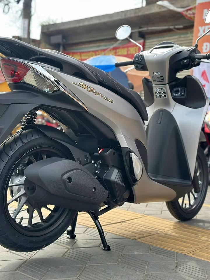 Cốp 18,5 lít: Có đủ dùng hằng ngày?