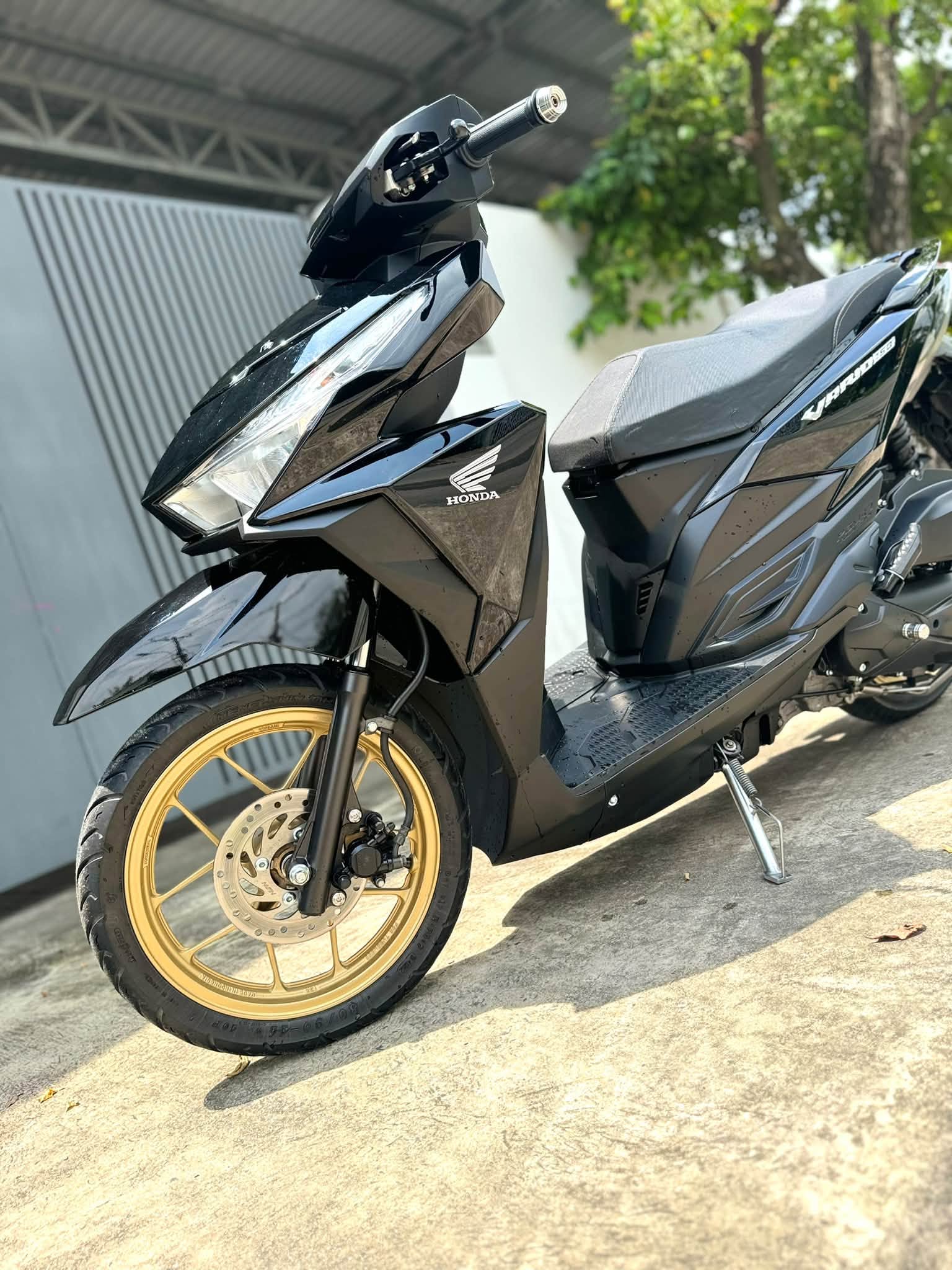 Giá lăn bánh Vario 150 tại TP.HCM và các tỉnh