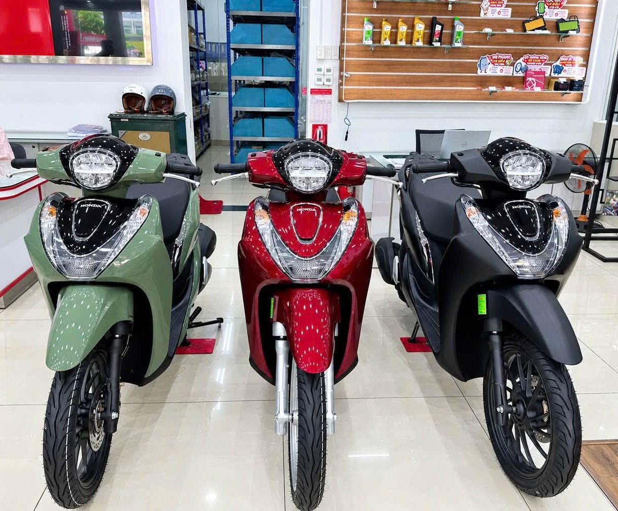 SH Mode 2027 và Grande 2026 chênh lệch giá bao nhiêu?